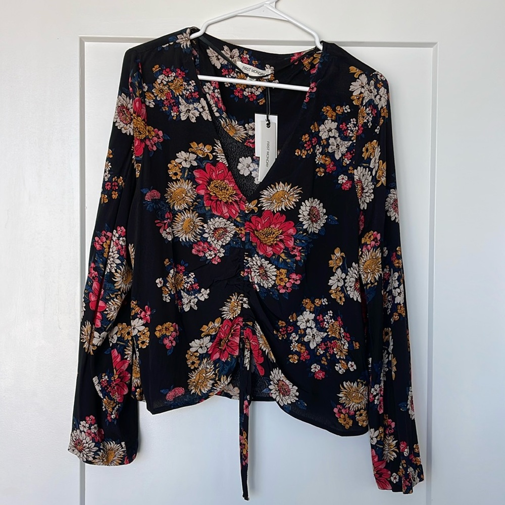 Floral Long Sleeve Blouse with Scrunch & Tie Middle